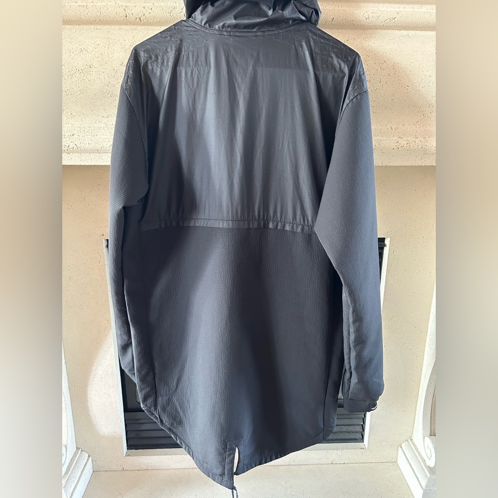 Puma Jacket - Picture 2 of 9